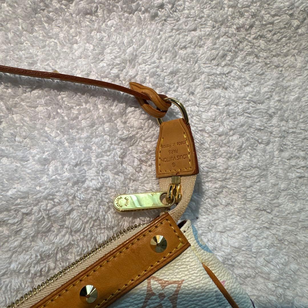 I*H様 ルイヴィトン マルチカラー ポシェット アクセソワール