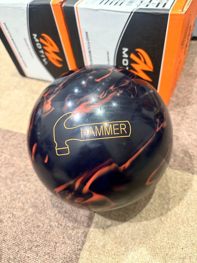 フ*オ様 ハンマー　ブラックウイドー2.0 15ポンド ボウリングボール
