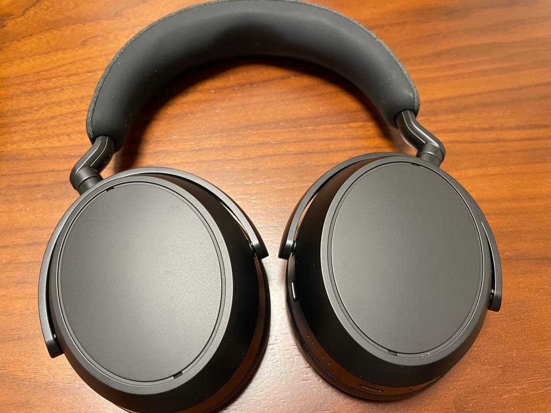 Sennheiser MOMENTUM 4 Wireless ブラック