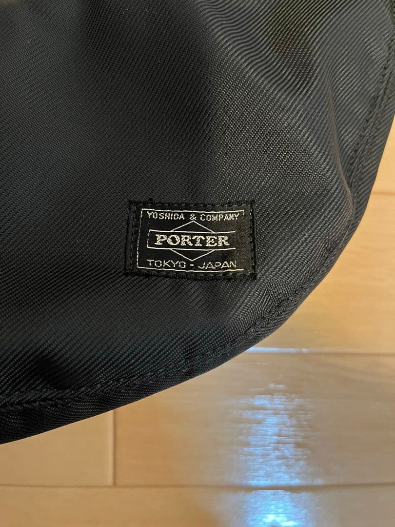 PORTER ポーター ハーフムーン ショルダーバッグ 三日月 バナナ