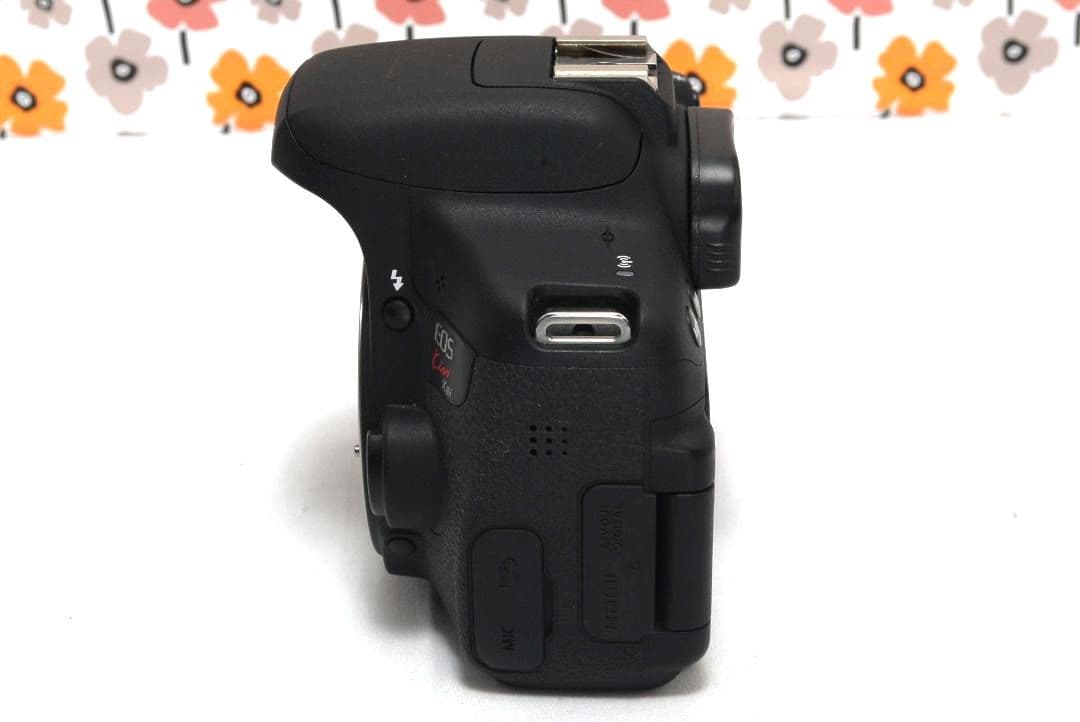 【返品保証】❤ダブルレンズ❤CANON KISS X8i❤Wi-Fi画像転送❤