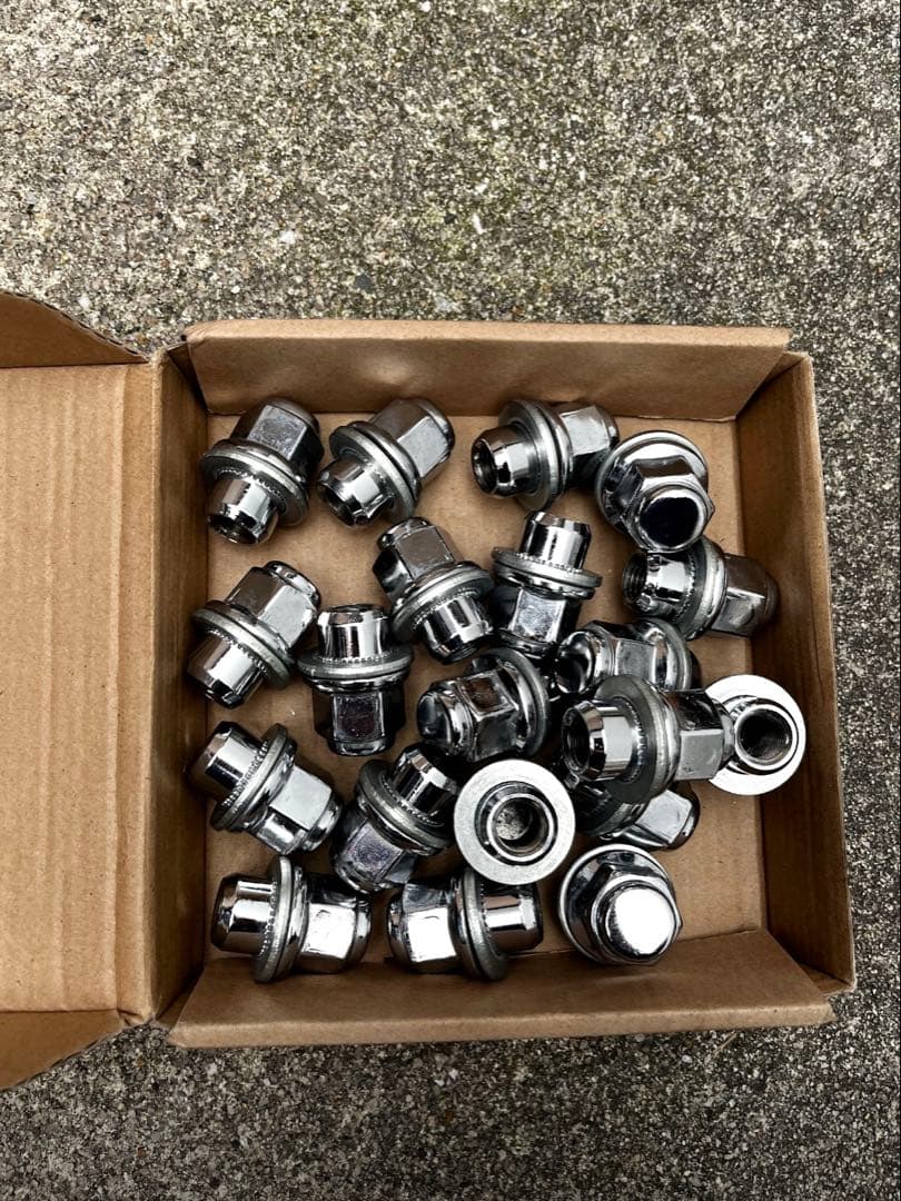 mi DUNLOP スタッドレスタイヤ 18インチ セット