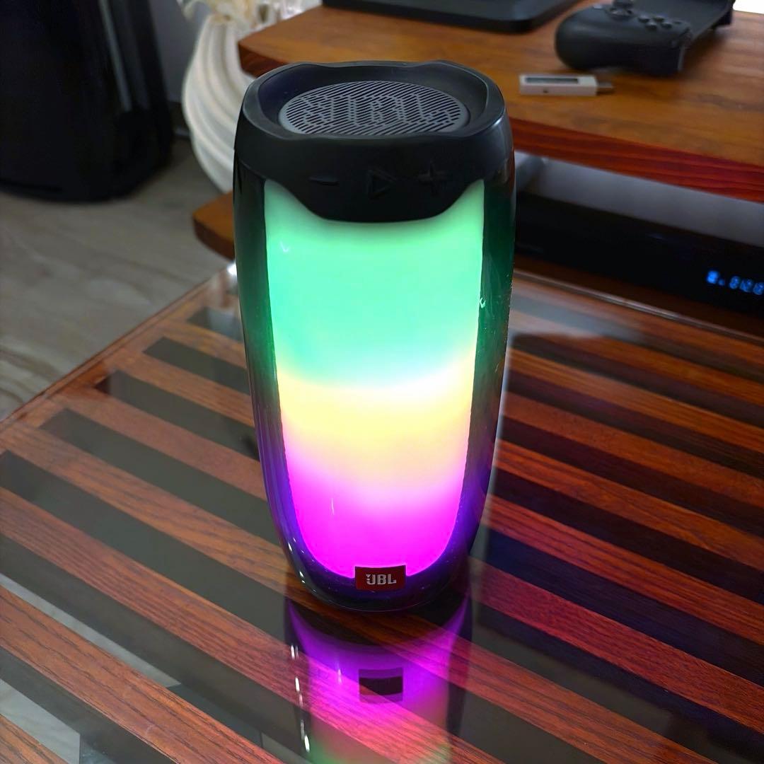 JBL PULSE 4 Bluetoothスピーカー LED 防水 美品②
