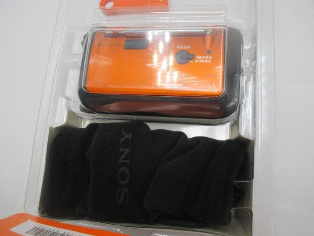 未使用　SONY 手回し充電ラジオ ICF-B09