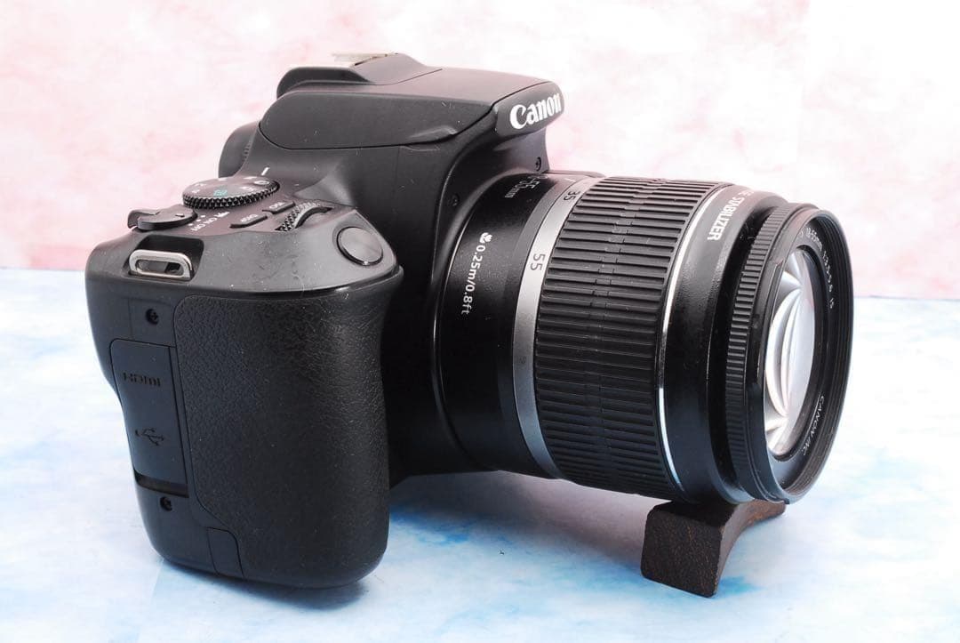 キャノン Kiss X10☆一眼レフカメラ☆手ぶれ補正標準＆超望遠☆バッグ付