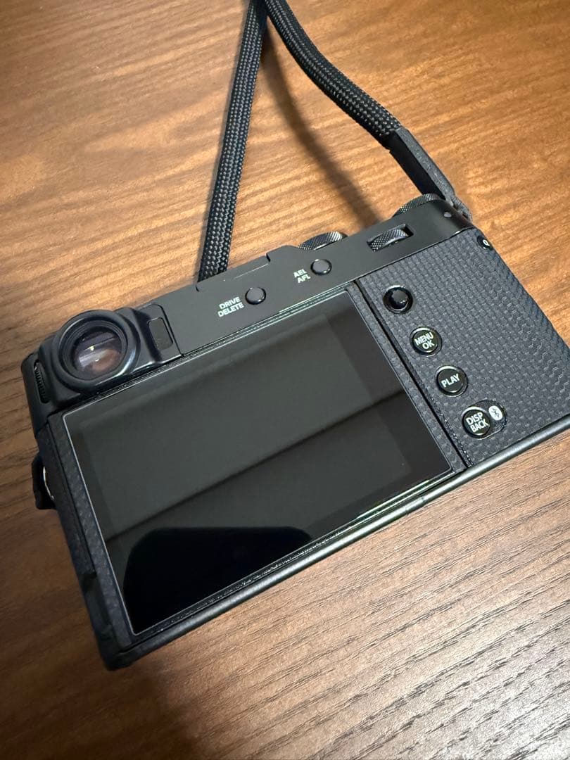 【最終値下】FUJI X100Ⅵブラック（スキンフィルム貼付済）その他オプション