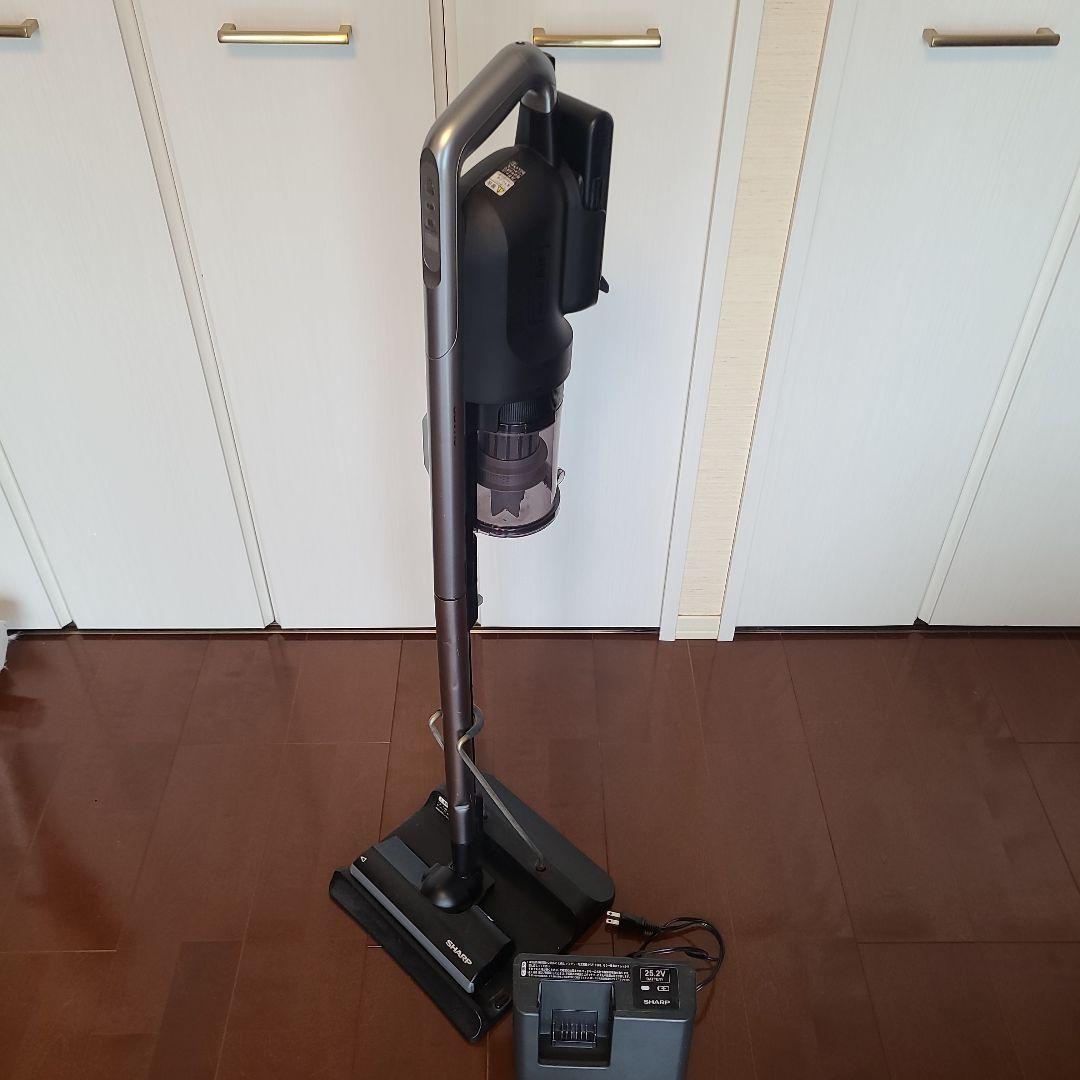 SHARP スティッククリーナー EC-SR8 本体　充電器付き
