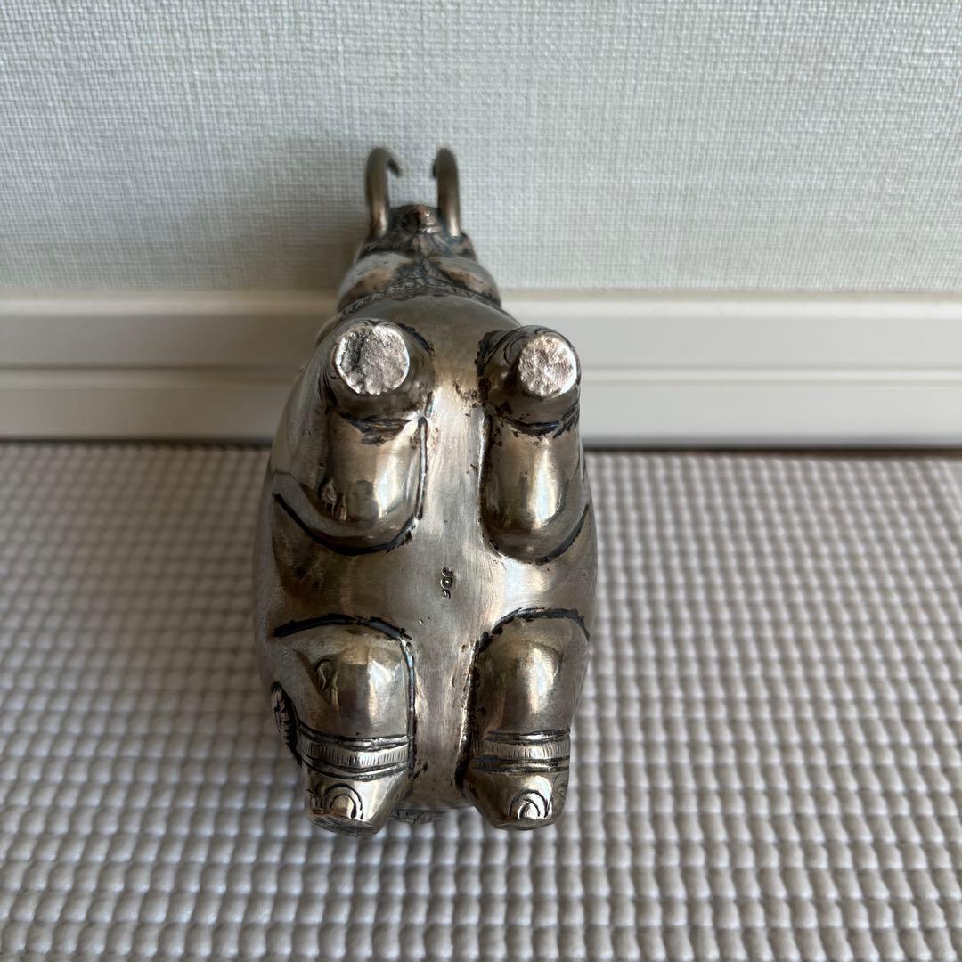 （最終価格）希少レア純銀90.0 重さ107ｇ　象小物入れ　装飾品置物　アジアン