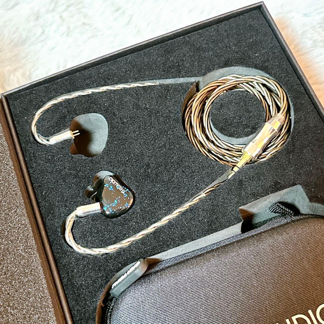 【訳アリ品】THIEAUDIO Hype 4 リケーブル可能イヤホン