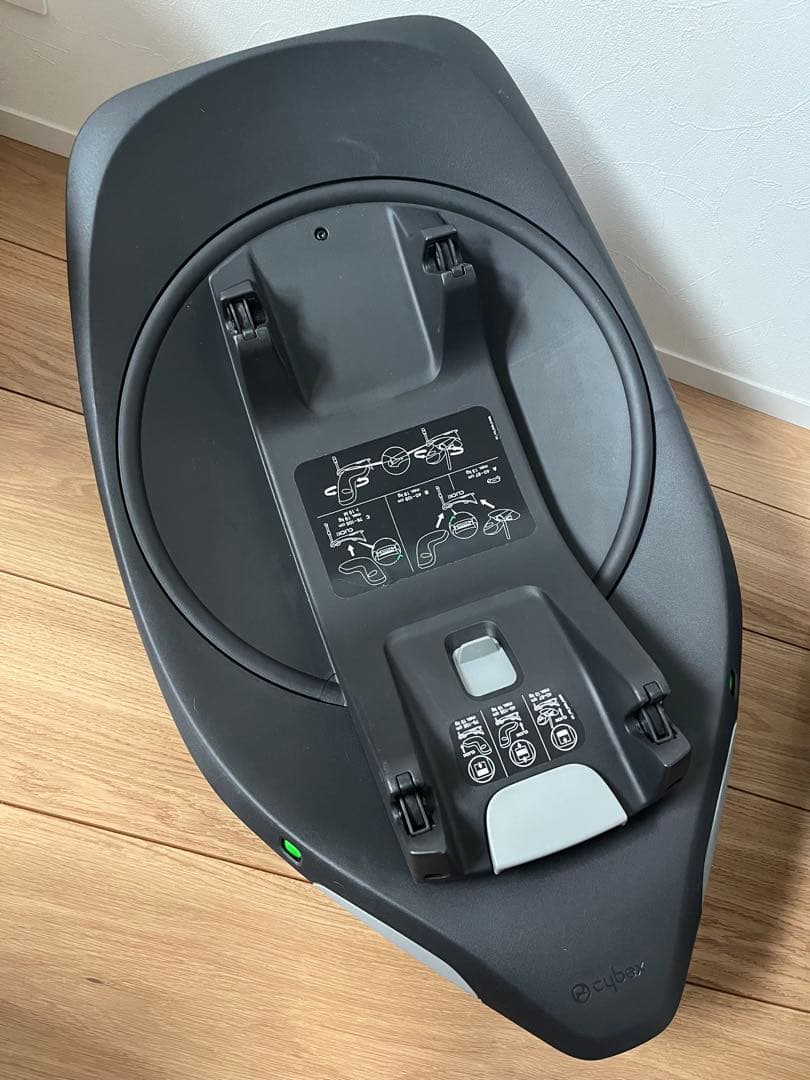 Cybex サイベックス　クラウド G i-Size ベースGセット