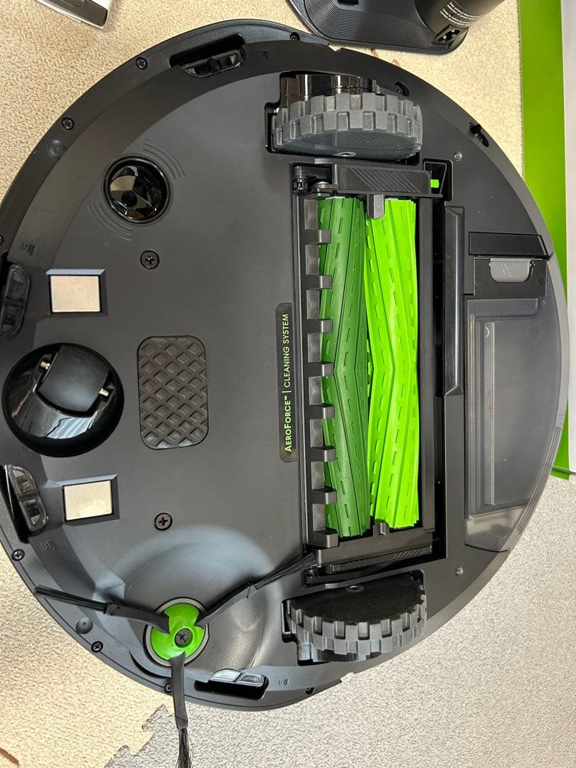 DAN8910 ルンバ i3 アイロボット ロボット掃除機 本体　未使用