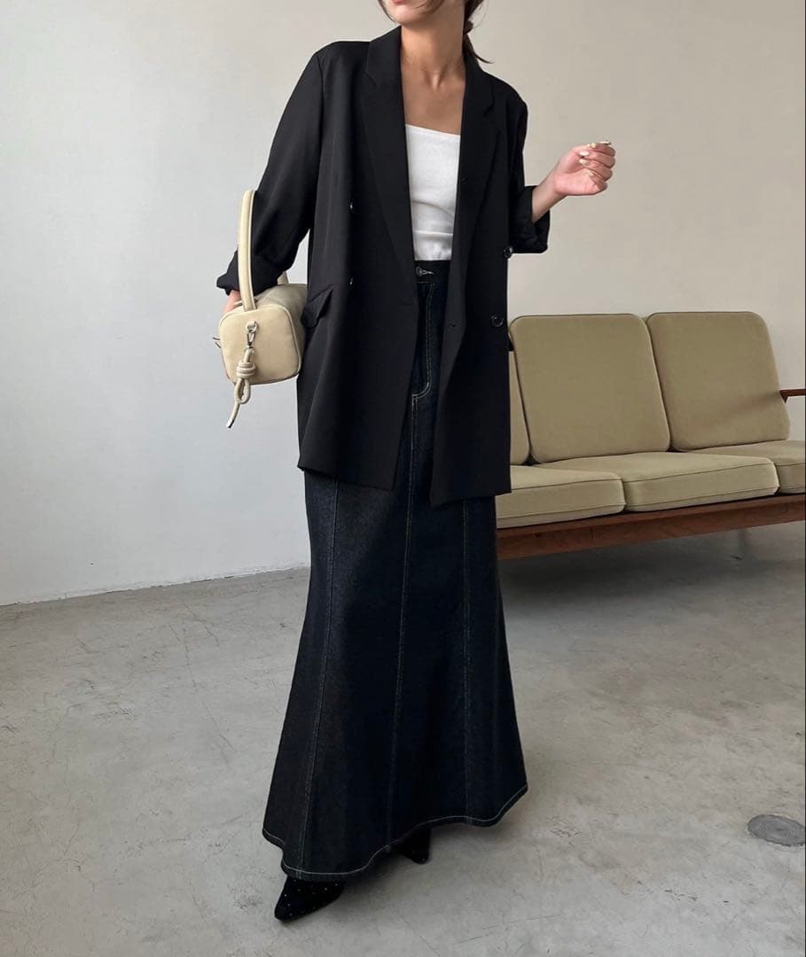 【美品・未使用に近い】カプリシュレマージュ　Wテーラージャケット　ブラック