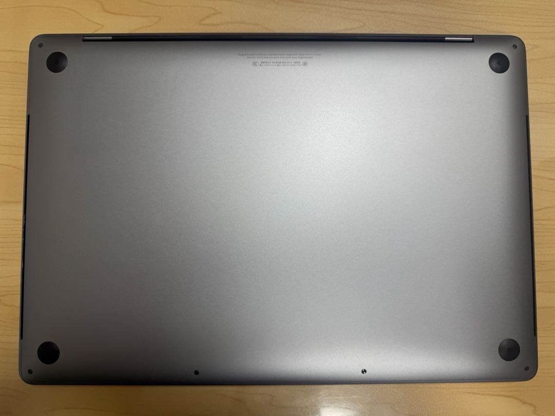 中古Macbook Pro 2019 16インチ i9/ 16GB / 1TB/