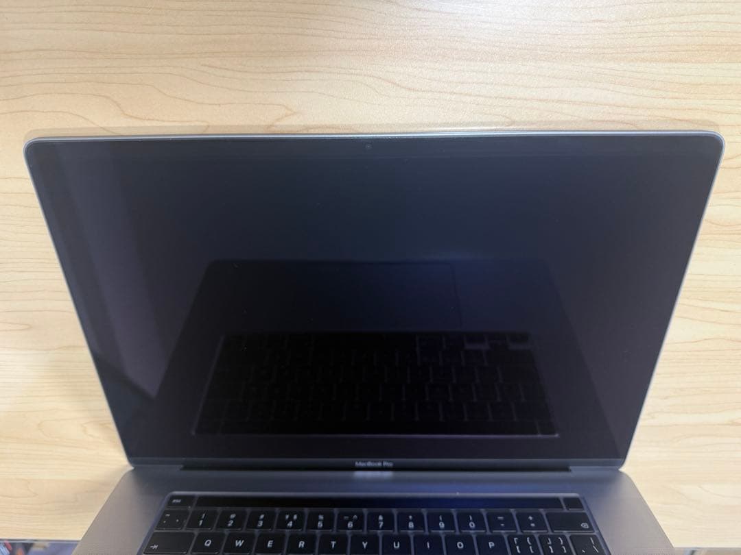 中古Macbook Pro 2019 16インチ i9/ 16GB / 1TB/