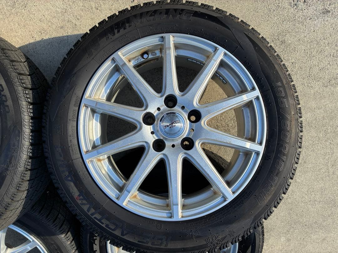 寒波前値下げ【送料込み】セレナ使用 16インチ スタッドレスホイールセット