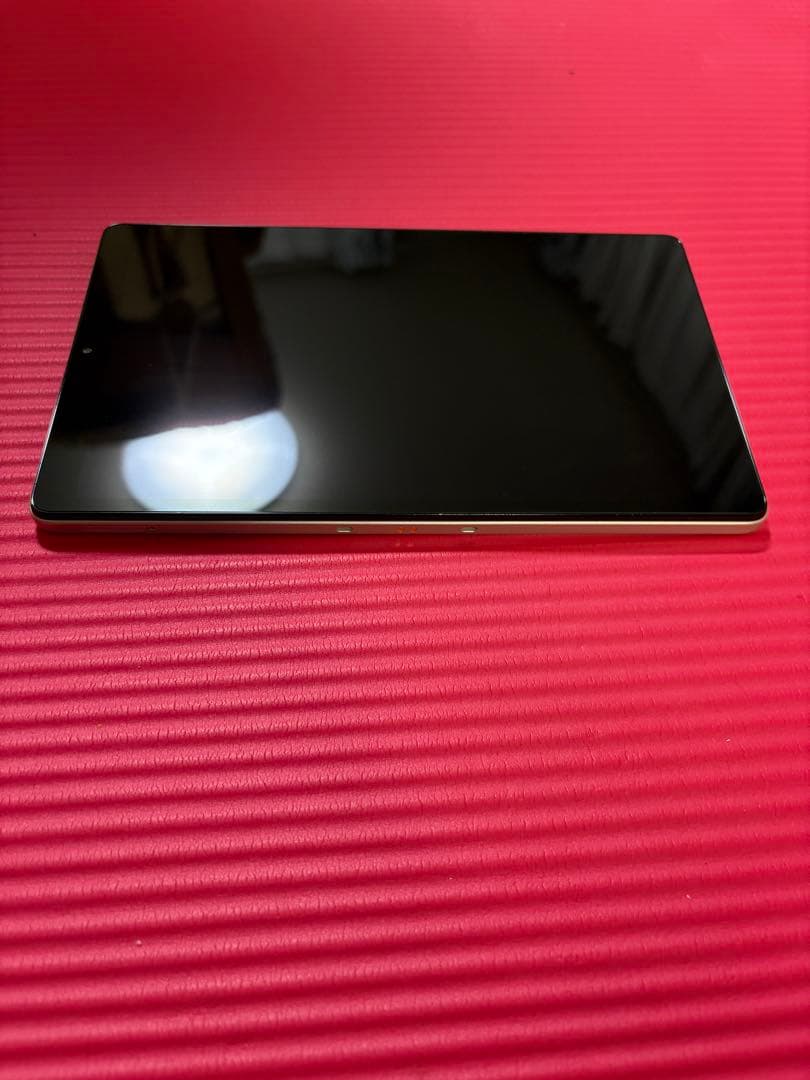 docomo D-42A ミニサイズタブレット