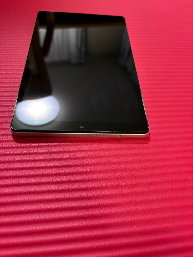 docomo D-42A ミニサイズタブレット