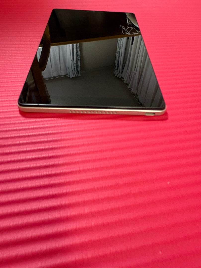 docomo D-42A ミニサイズタブレット