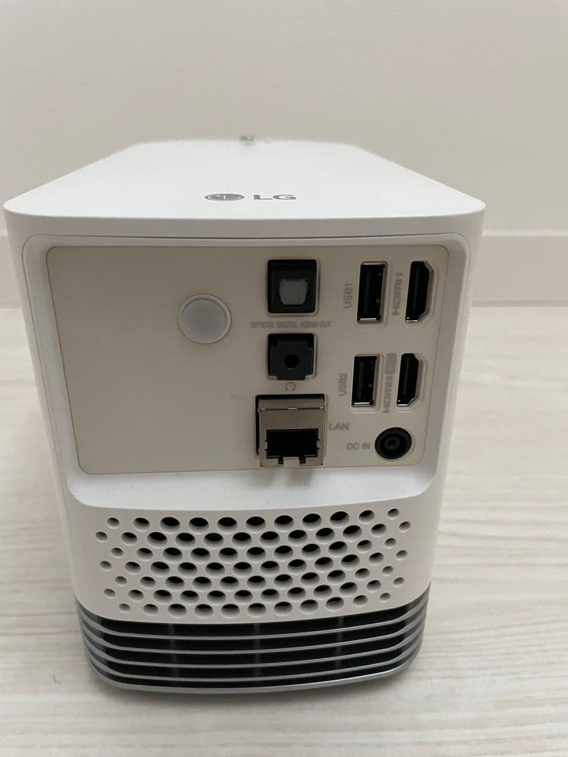 ⭐️プロジェクター⭐️タイムセール⭐️【LG HF80LS-JP Cine Beam】