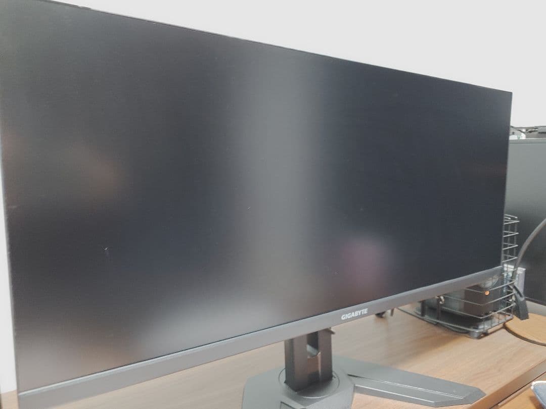 GIGABYTE M34ＷＱウルトラワイドモニター 本体 箱無し