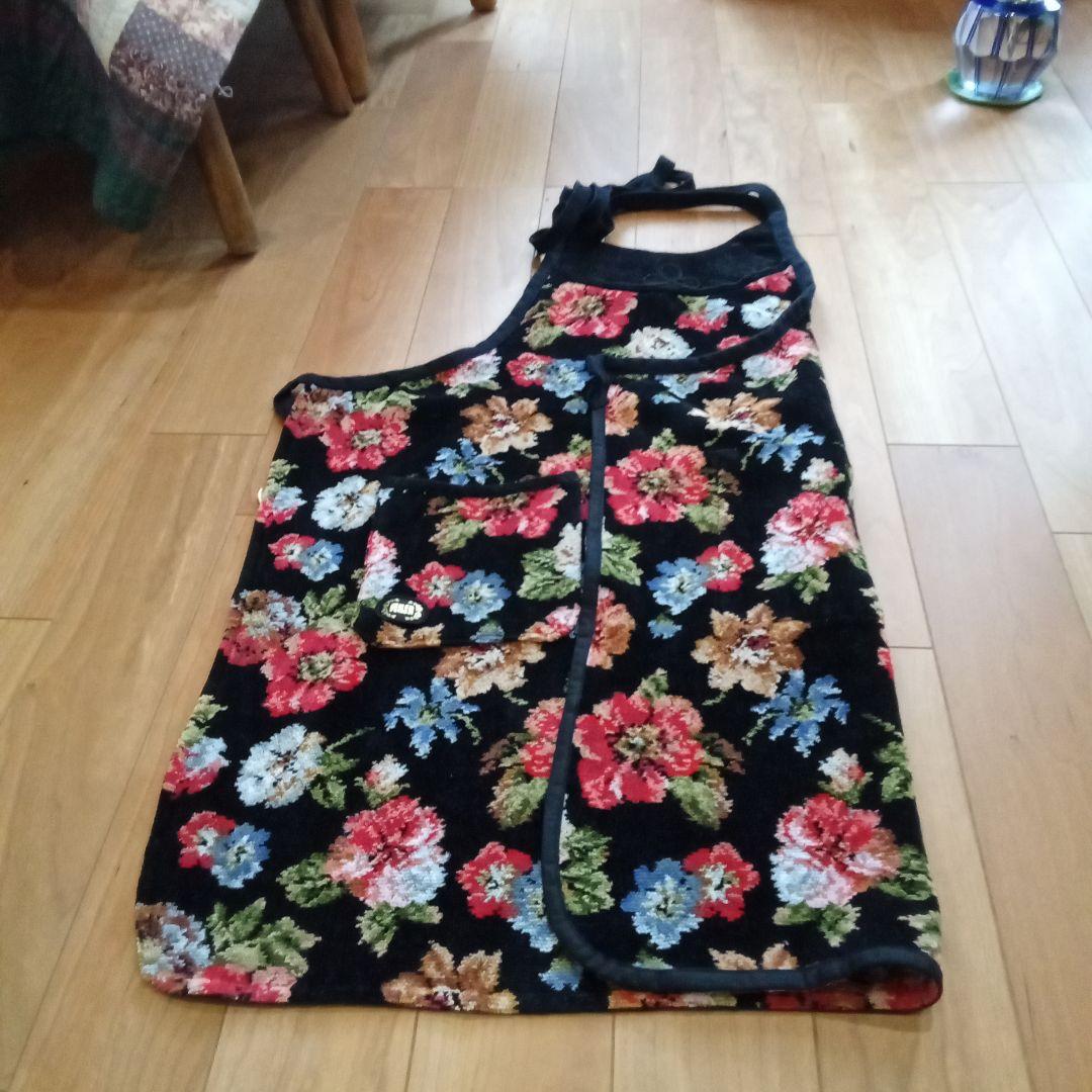 花柄エプロン　　FEILER　　美品