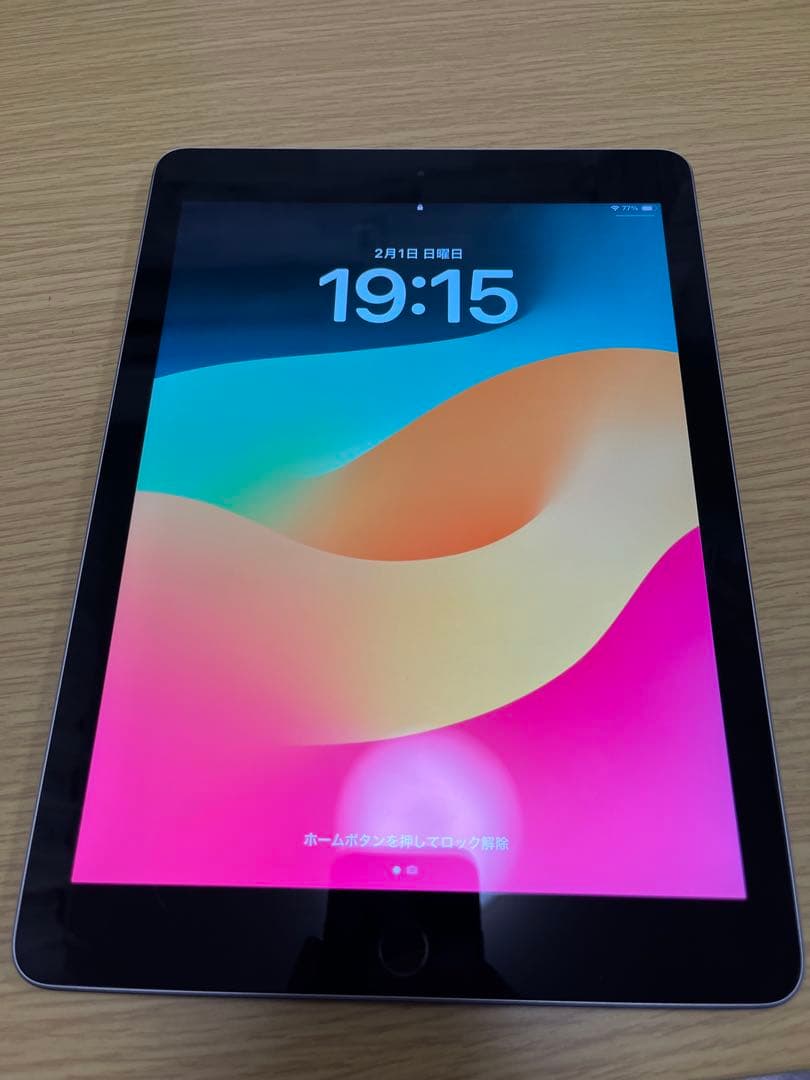 iPad 第6世代 32GB スペースグレイ A1893