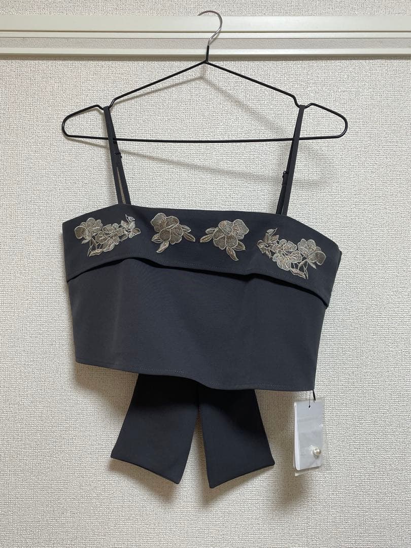 etoll. 3piece刺繍リボンビスチェ＆タックワイドパンツセットアップ