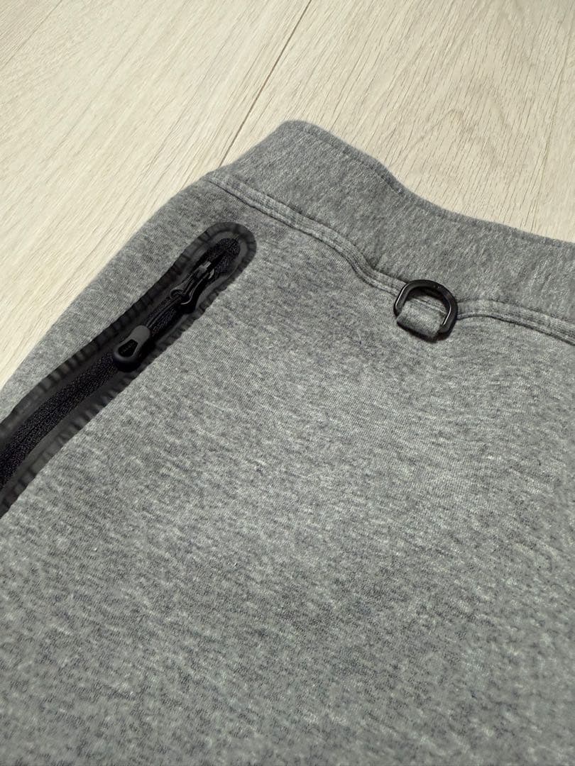 美品 23ss TECH SWEAT TRAINING SHORTS 着用回数少