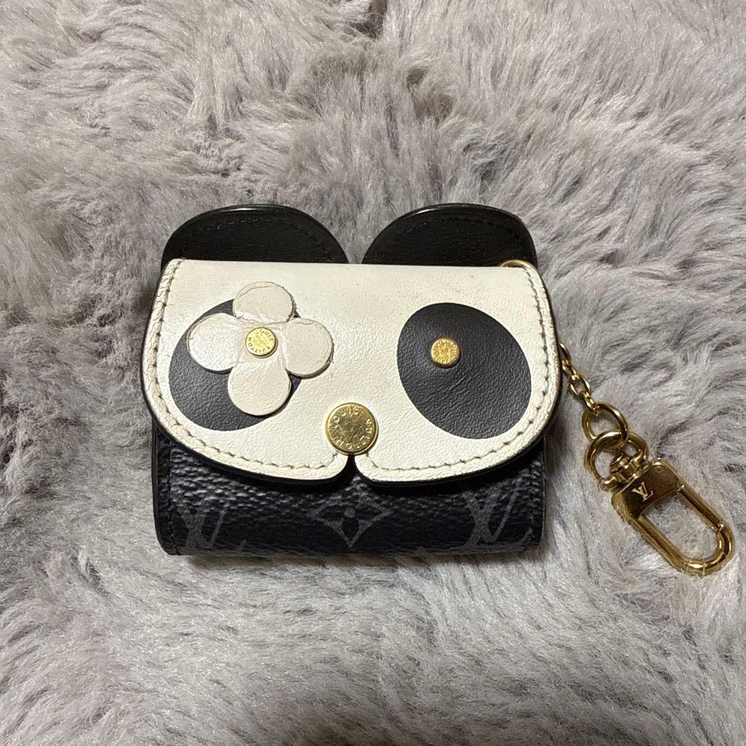 ルイ・ヴィトン パンダデザイン イヤホンケース
