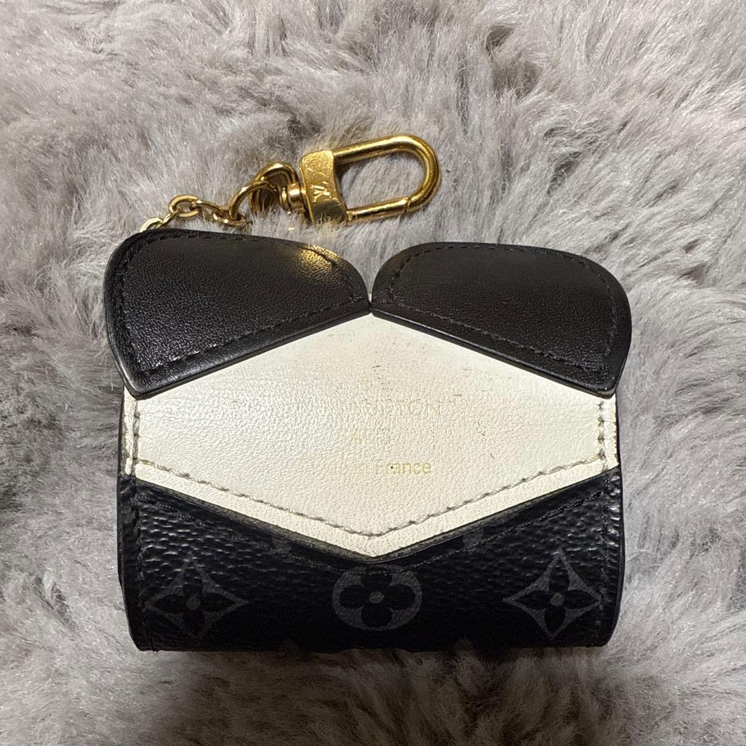 ルイ・ヴィトン パンダデザイン イヤホンケース