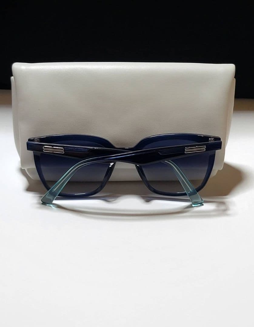 ◆GENTLE MONSTER◆サングラス　HEIZER　ケース付き