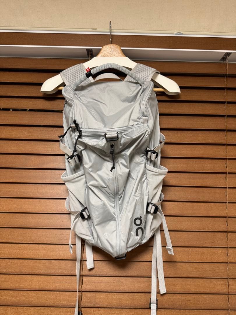 ON speed pack 18L lite カラーglacier