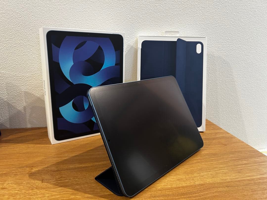 iPad Air 256GB 第5世代 ブルー　フォリオケース付　未使用に近い