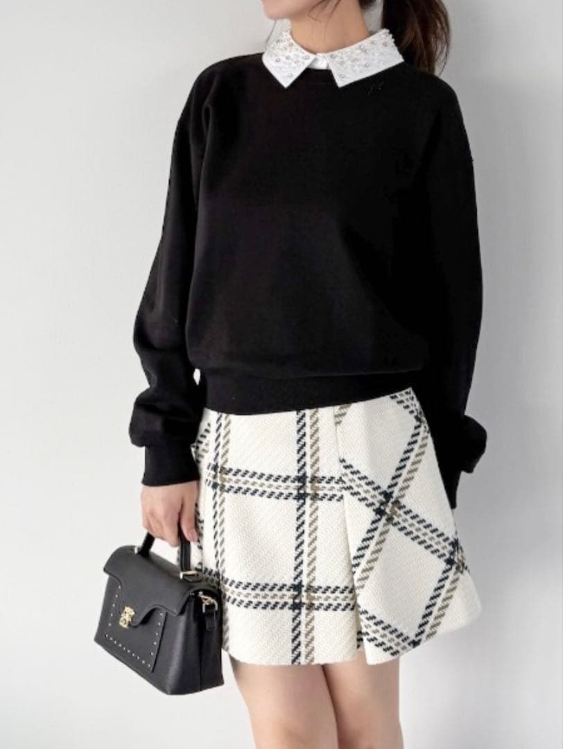 SNIDEL 25A/W ビジュー衿スウェット