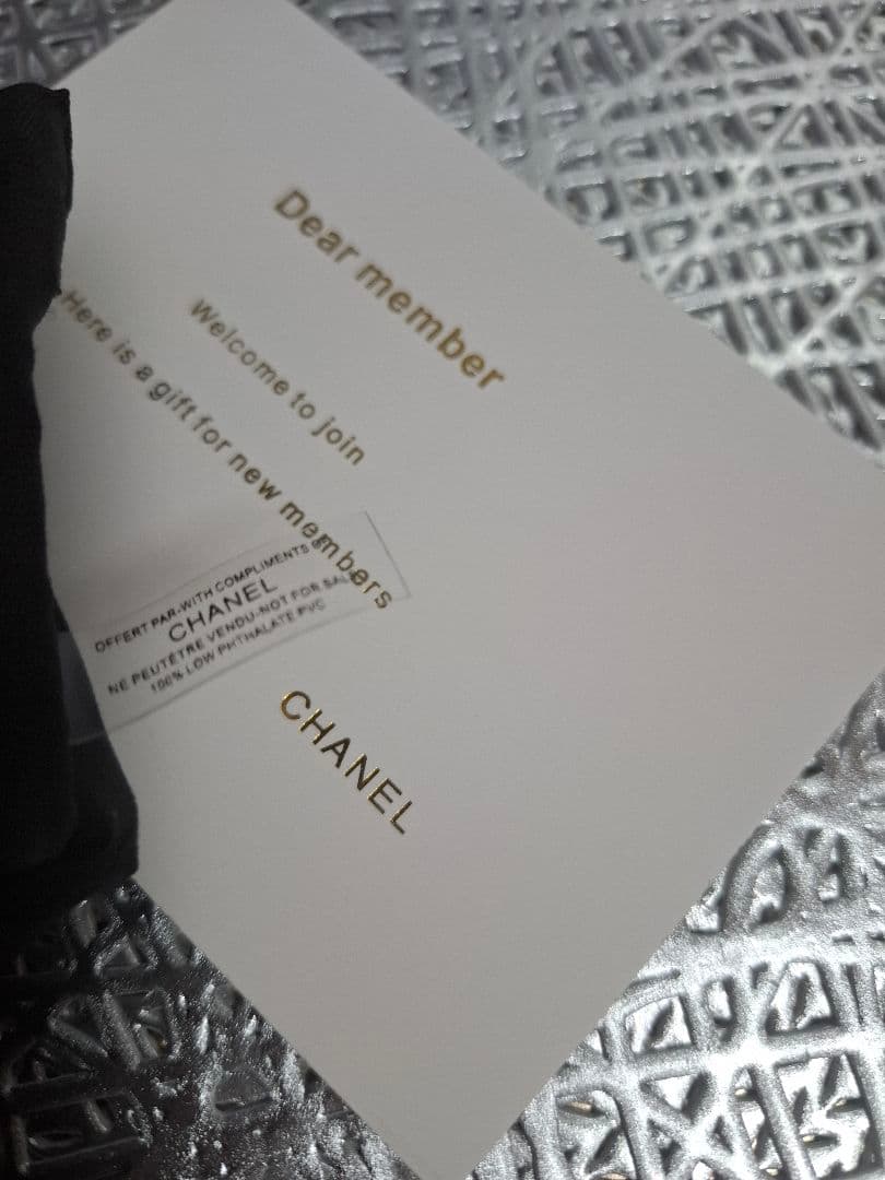 限定セール‼️CHANEL メイクアップマトラッセポーチ　 ノベルティ　斜め掛け