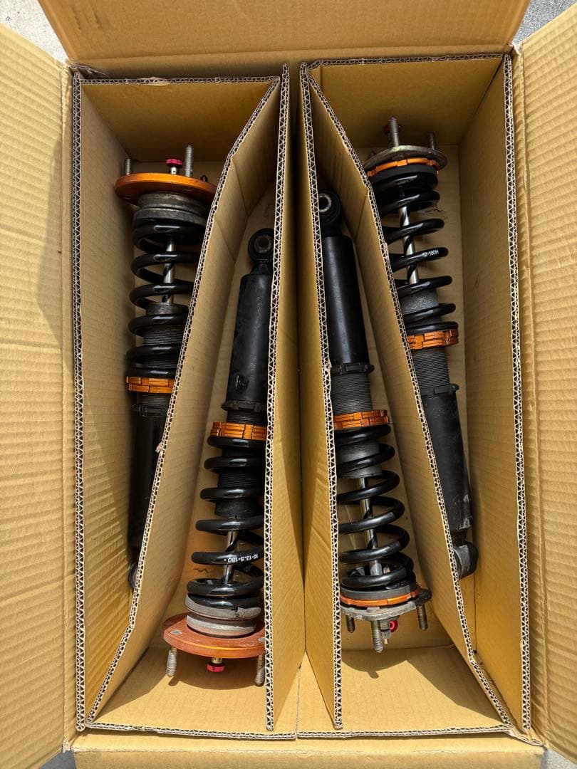 固着抜け無し！！　GRX120マークX サスペンションキット 4本セット