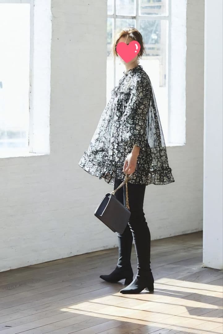 SEVEN TEN by MIHO KAWAHITO フラワーシフォンチュニック