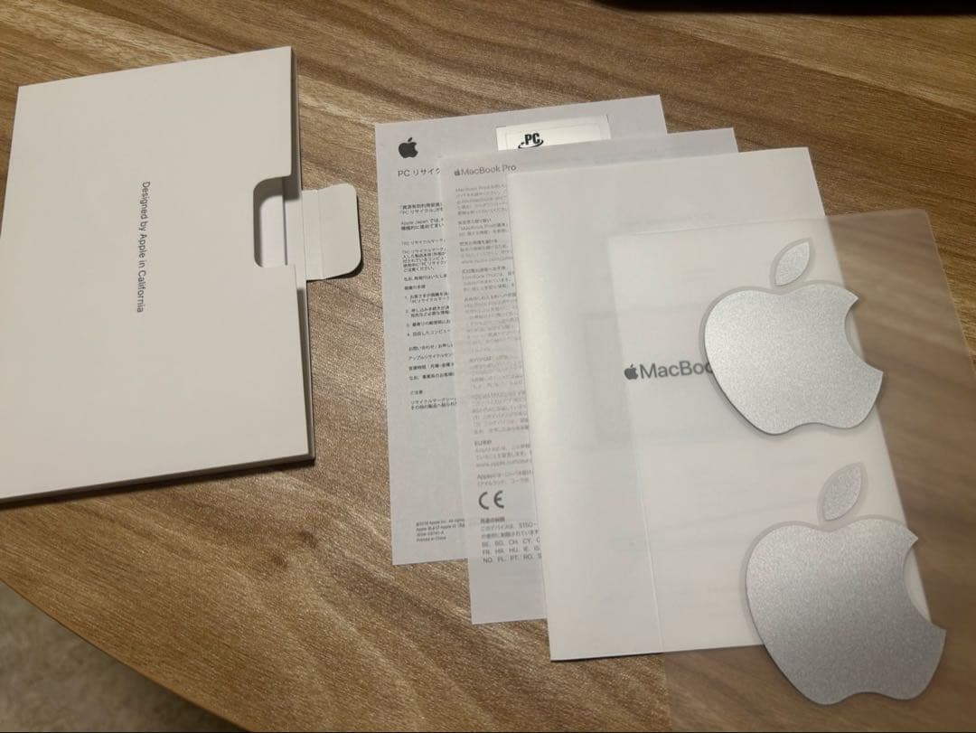 MacBook Pro 13インチ / i5 / 16GB / 512GB