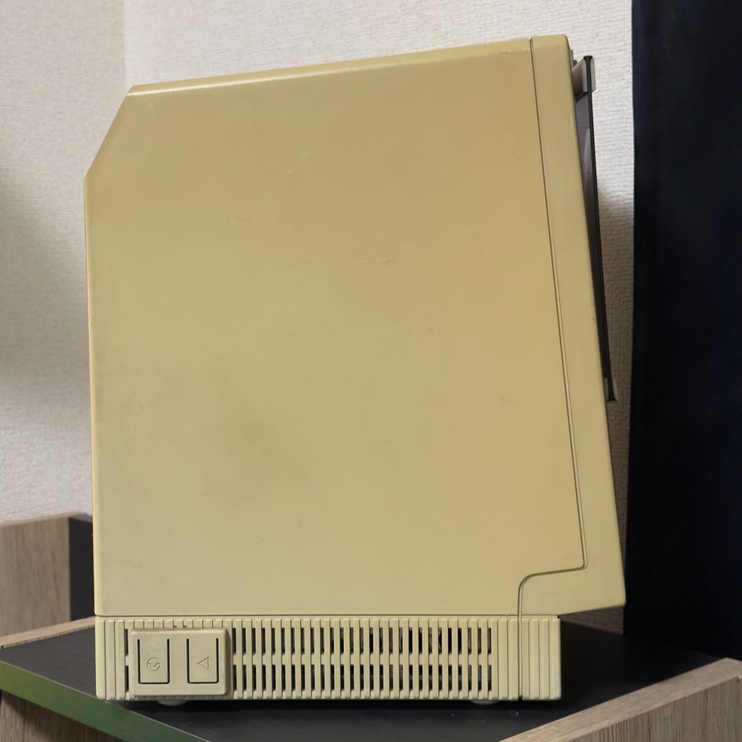 Macintosh SE クリーム色 1987年製