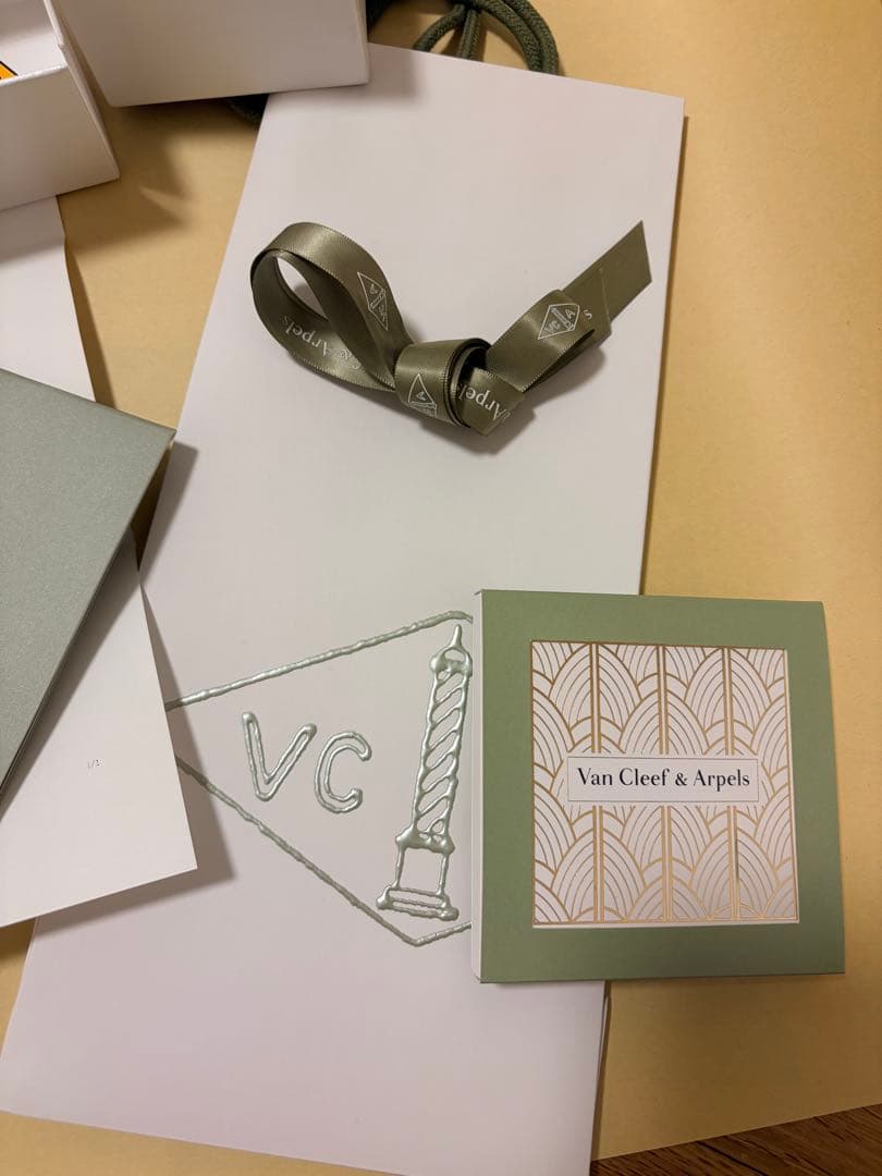 ヴァンクリーフアーペルヴィンテージオニキスれネックレス本物