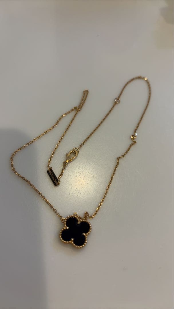 ヴァンクリーフアーペルヴィンテージオニキスれネックレス本物