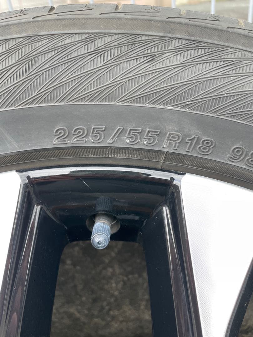 ホンダ ZR-V 純正18インチ タイヤホイールセット 225/55-18