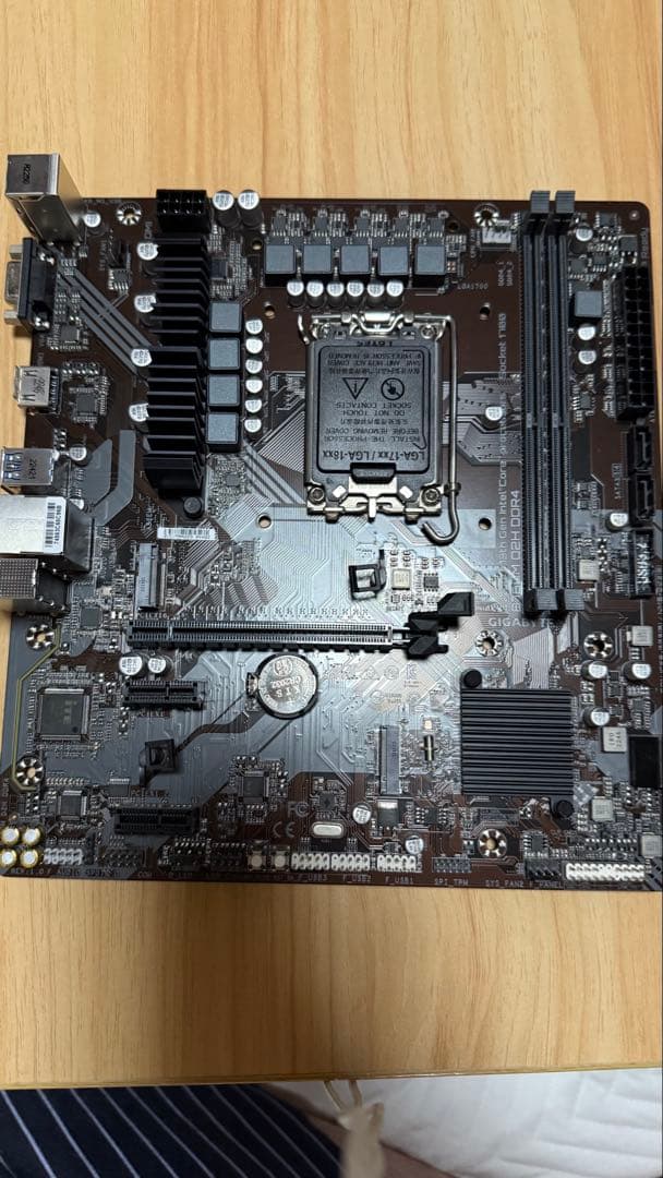 マザーボード GIGABYTE B760M D2H DDR4