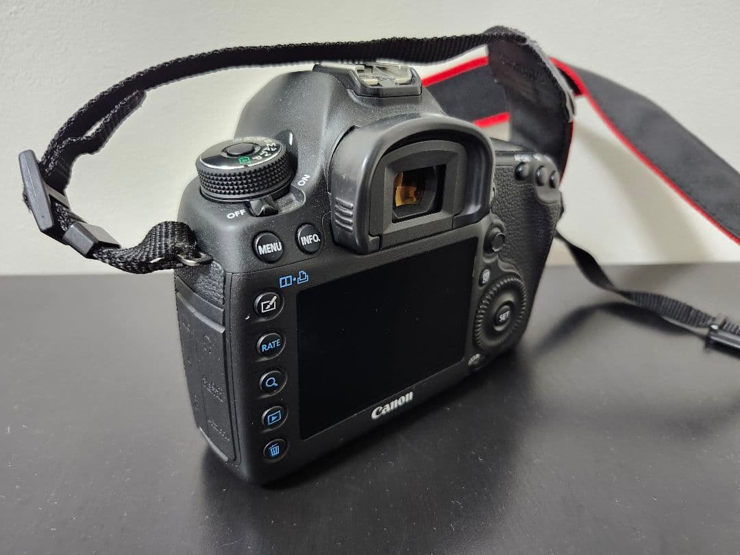 canon 5D Mark3　本体＋バッテリーグリップ付き