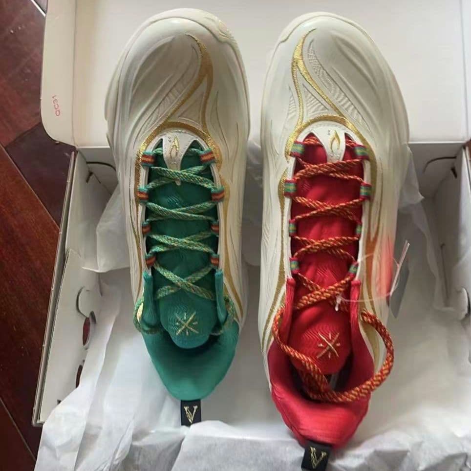 LI−NING Wade 8085 Ultra V2 \