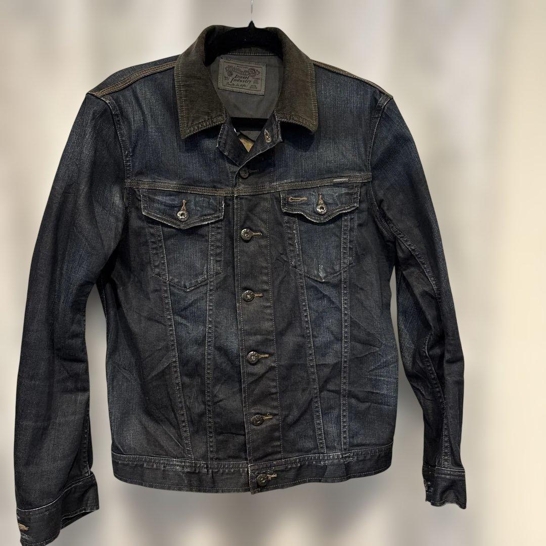 美品・DIESEL デニムジャケット ダメージ加工