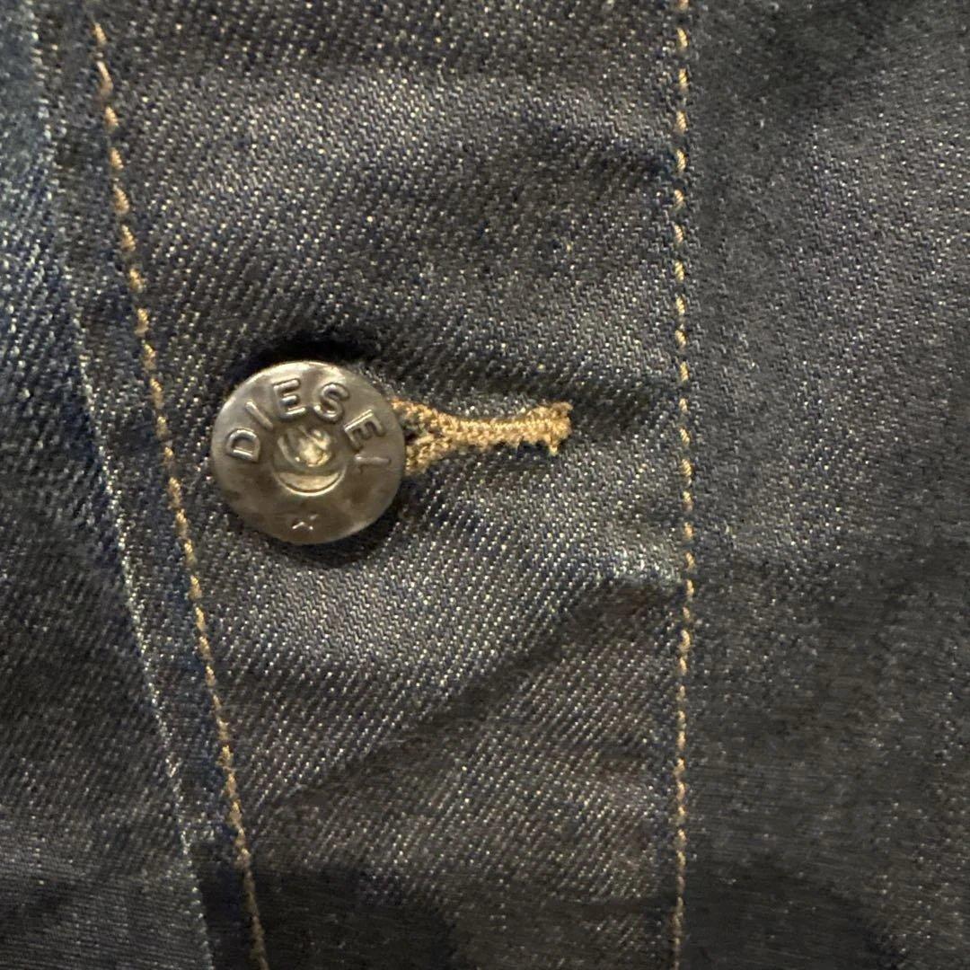 美品・DIESEL デニムジャケット ダメージ加工