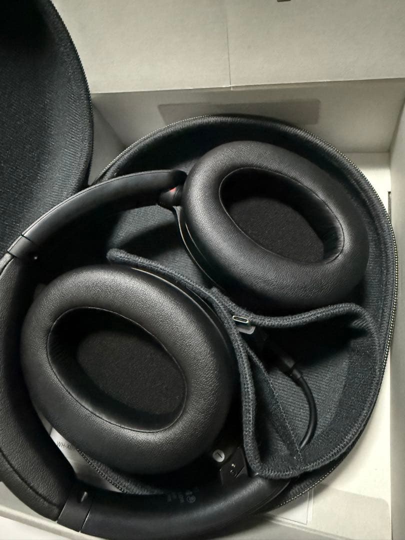 SONY ワイヤレスノイズキャンセリングステレオヘッドセット WH-XB910N