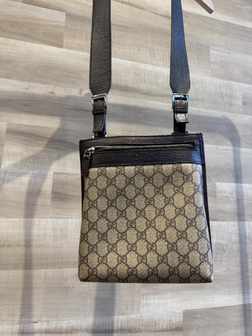 【GUCCI】GGキャンバス ショルダーバッグ 92562R メンズ