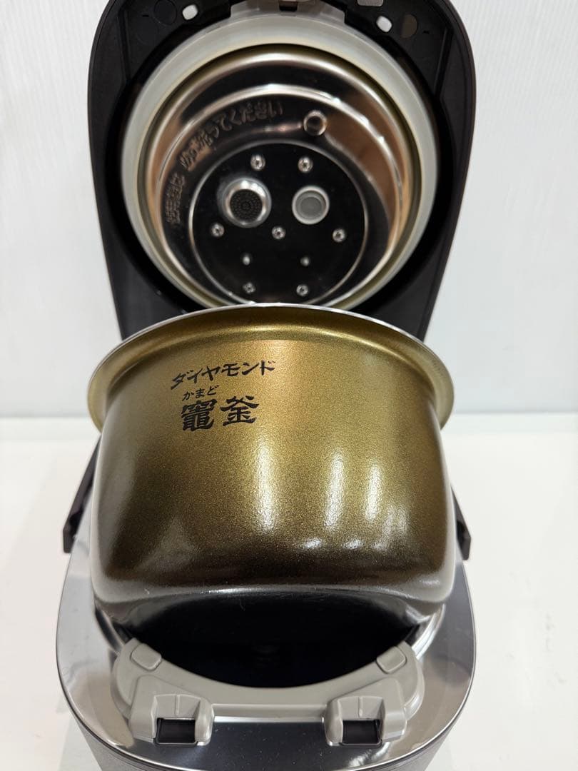 Panasonic 可変圧力IHジャー炊飯器 SR-MPA101 2022年製